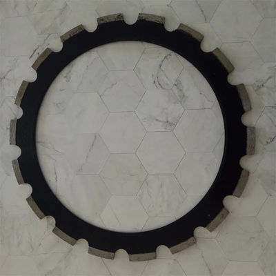 366mm L'anneau de diamant soudé au laser lames de scie pour béton pour la coupe à sec béton brique de béton armé