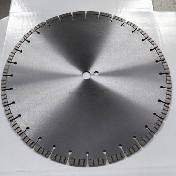 Lames de scie diamantées personnalisées de 600 mm pour béton armé