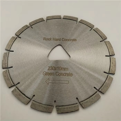 L'argent diamant tôt d'entrée de 12 pouces concret scie des lames Soff couper des plats de dérapage