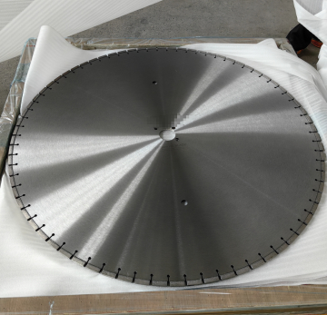 lame soudée par laser de 710mm pour couper le béton contraint d'avance et la poutre contrainte d'avance